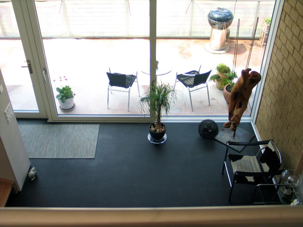 Artist's Loft Zur Maloya Apartment *