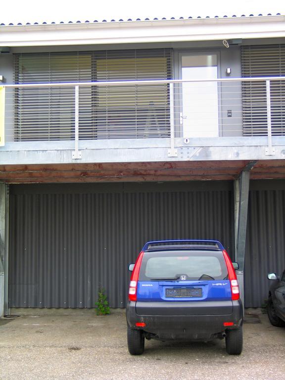 Apartment Artist's Loft Zur Maloya *
