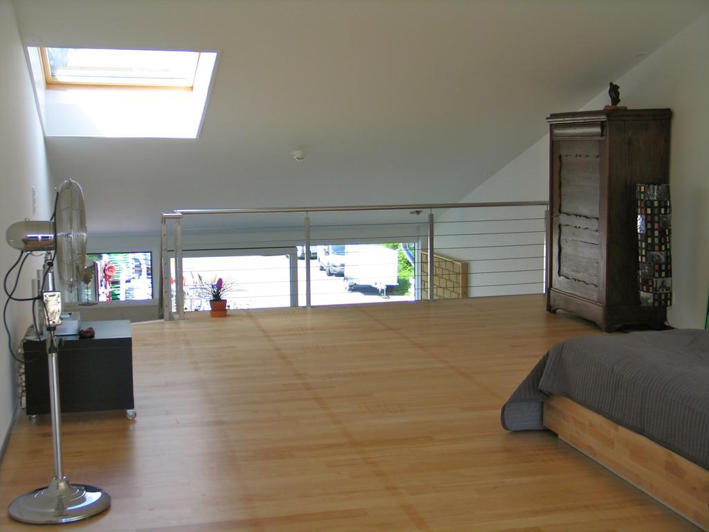 Apartment Artist's Loft Zur Maloya *